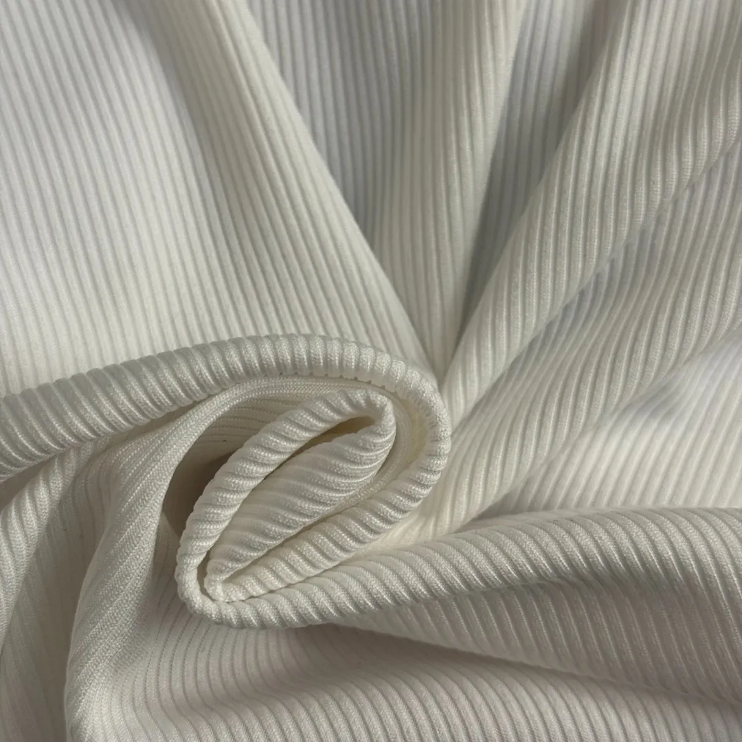 Prada 新款ロゴ刺繍半ジップワンピース水着 白黒 S-XL - 画像 (9)