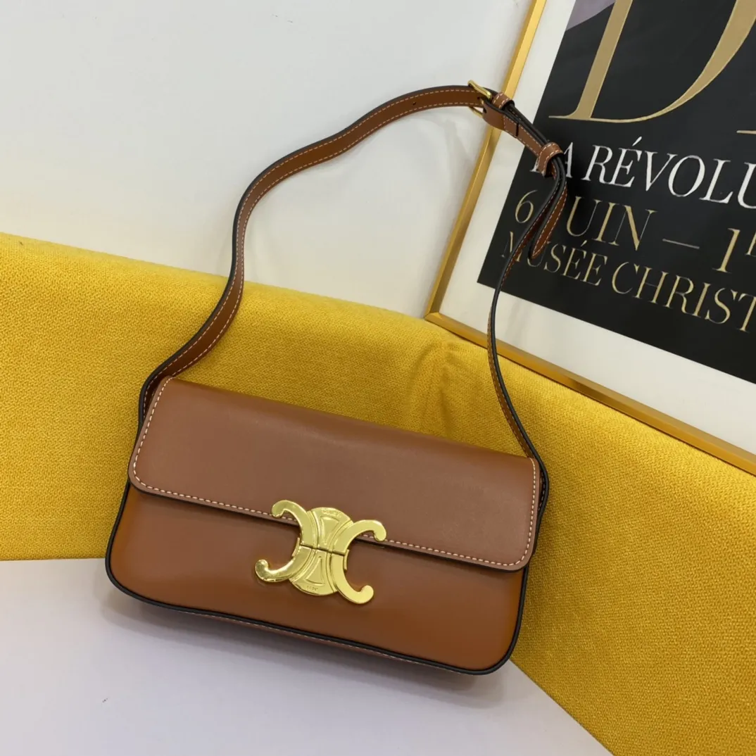 CELINE 2021 LOGO 茶色 クラシックボックスバッグ