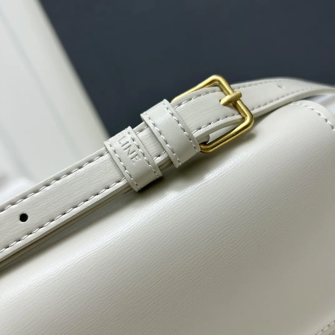 CELINE トリオンフ 小号 白 ショルダーバッグ - 画像 (7)
