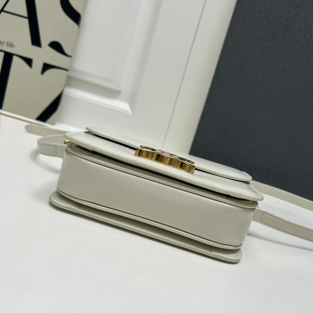 CELINE トリオンフ 小号 白 ショルダーバッグ - 画像 (8)