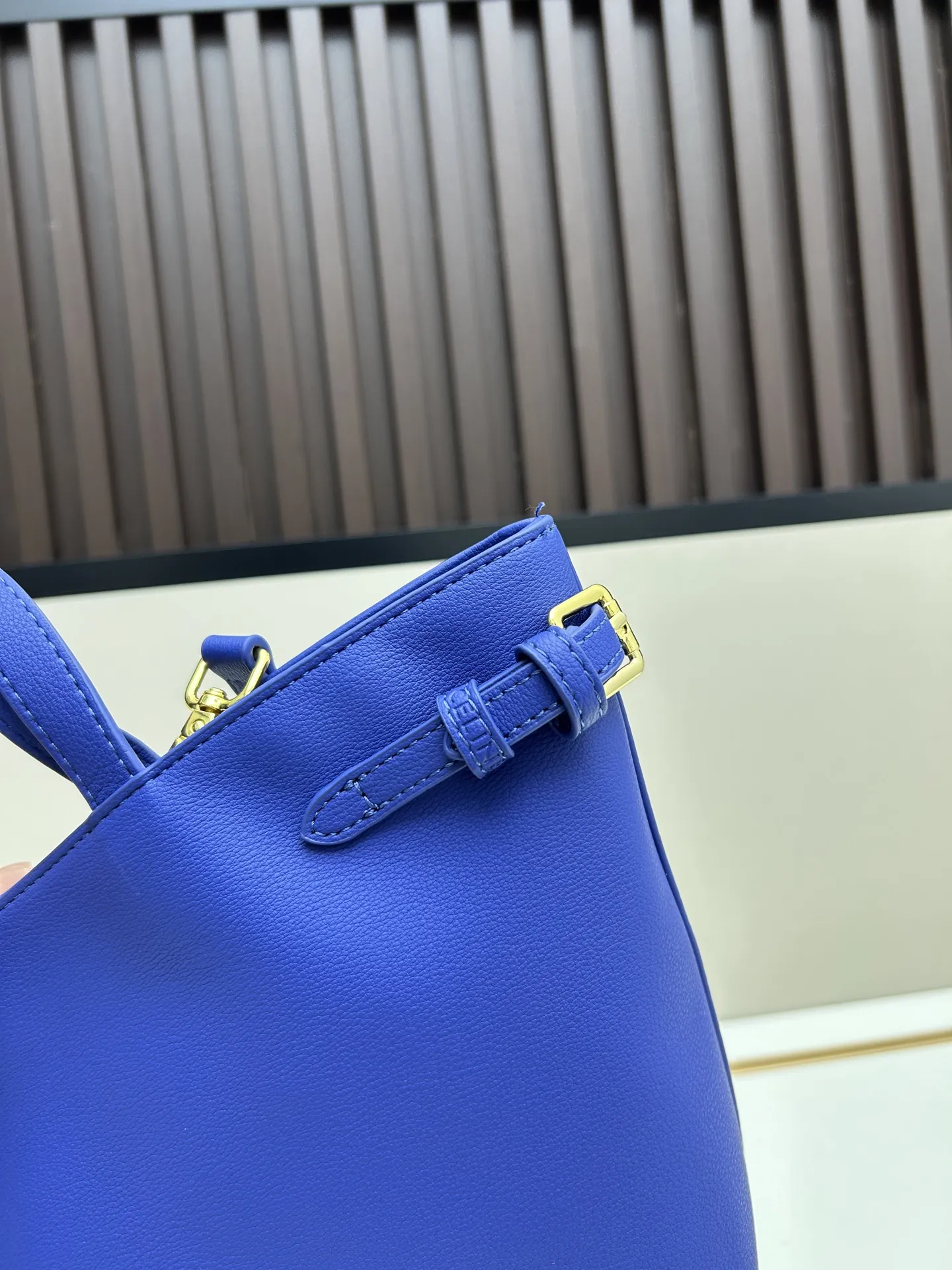 CELINE 凯旋托特包 ブルートートバッグ 3022-1 - 画像 (4)