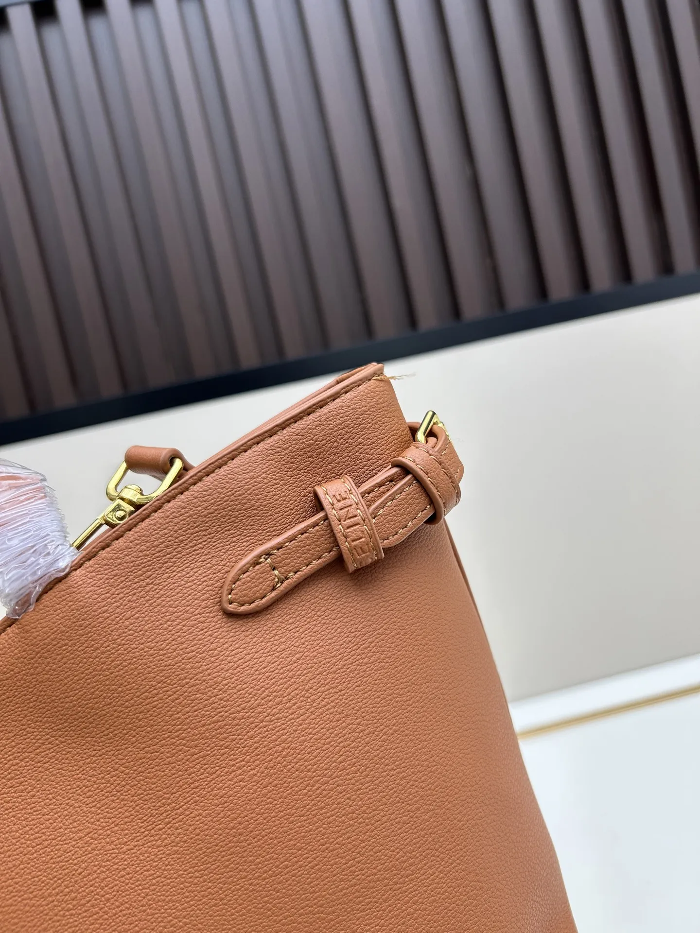 CELINE ケ旋トートバッグ 茶色 3022-1 - 画像 (5)