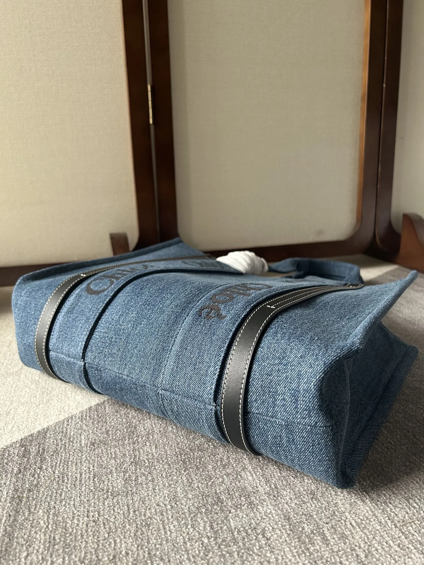 Chloé ウッディトートバッグ ブルー デニム中サイズ - 画像 (4)