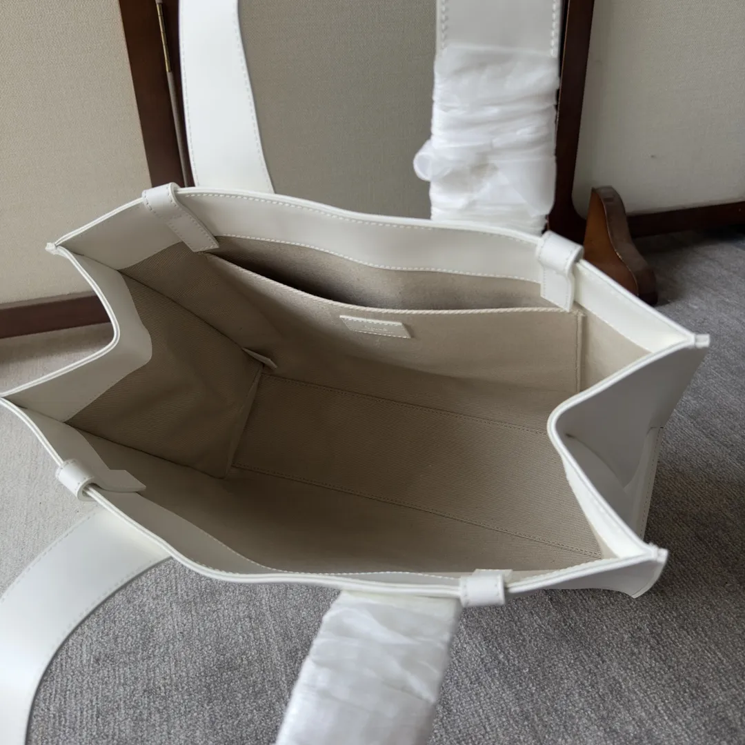 Chloé Woody Tote 白 鞄 - 画像 (8)