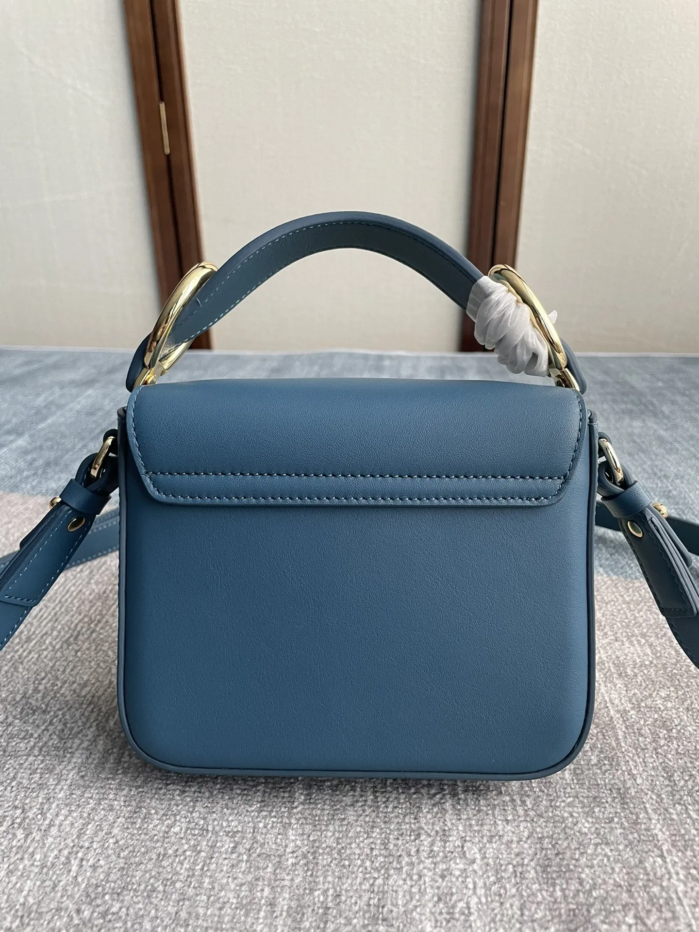 Chloé C Bag ブルー 斜めがけバッグ - 画像 (3)