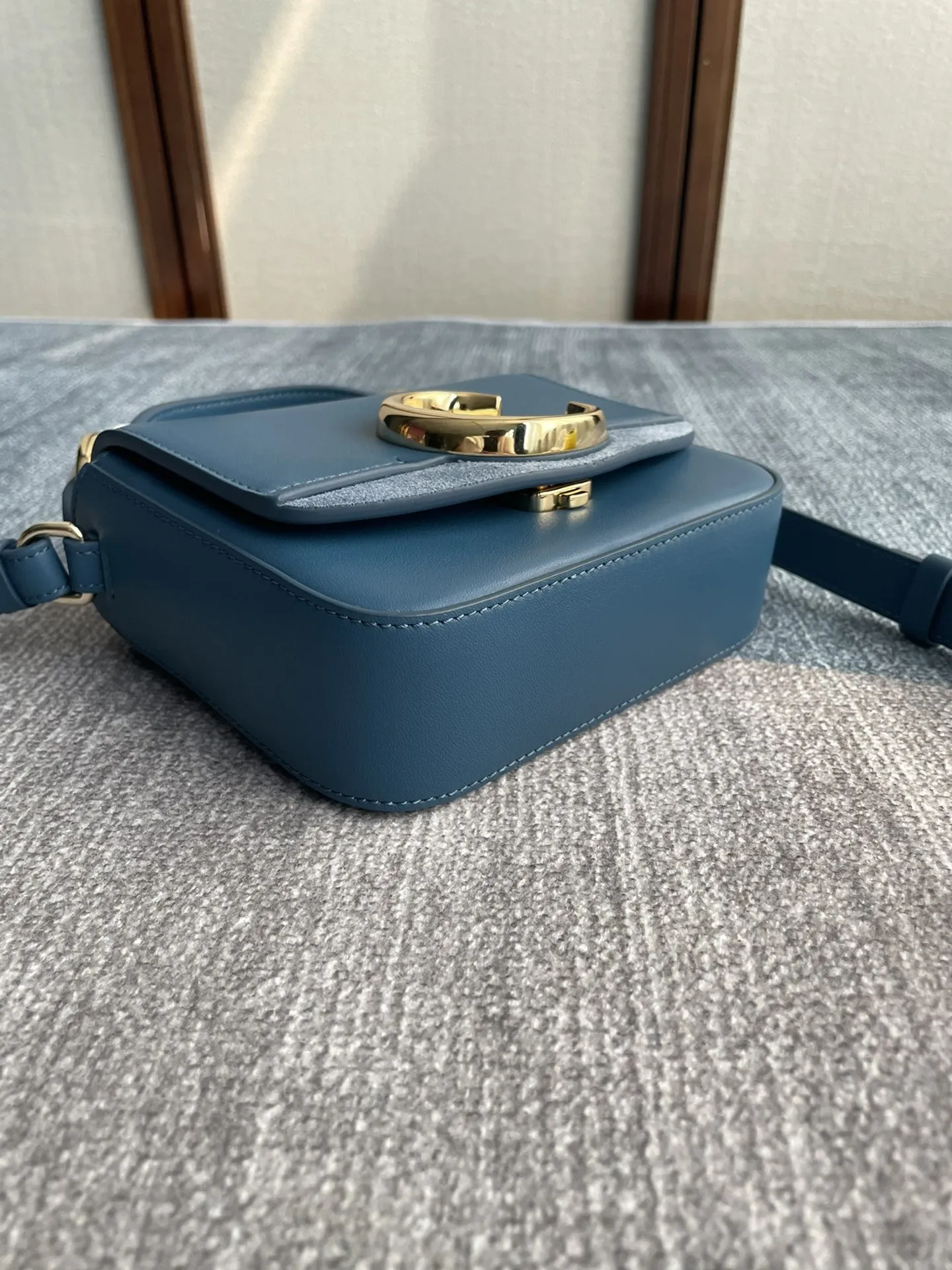 Chloé C Bag ブルー 斜めがけバッグ - 画像 (5)