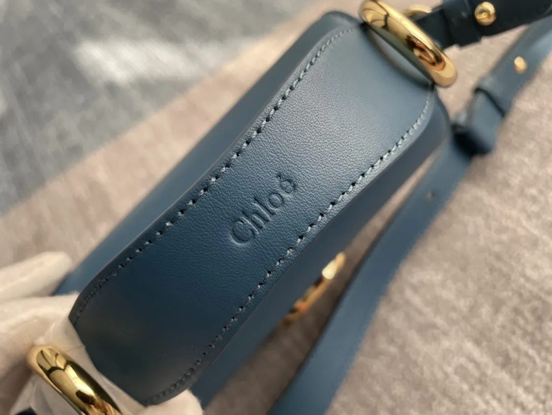 Chloé C Bag ブルー 斜めがけバッグ - 画像 (6)