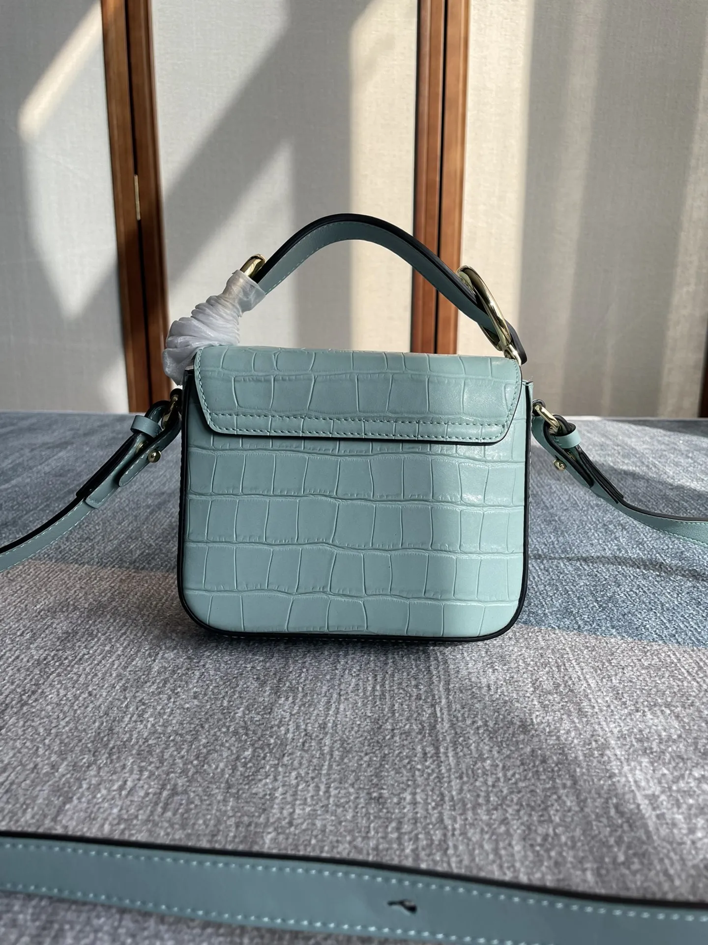 Chloé C Bag ライトブルー クロコ型押し - 画像 (3)