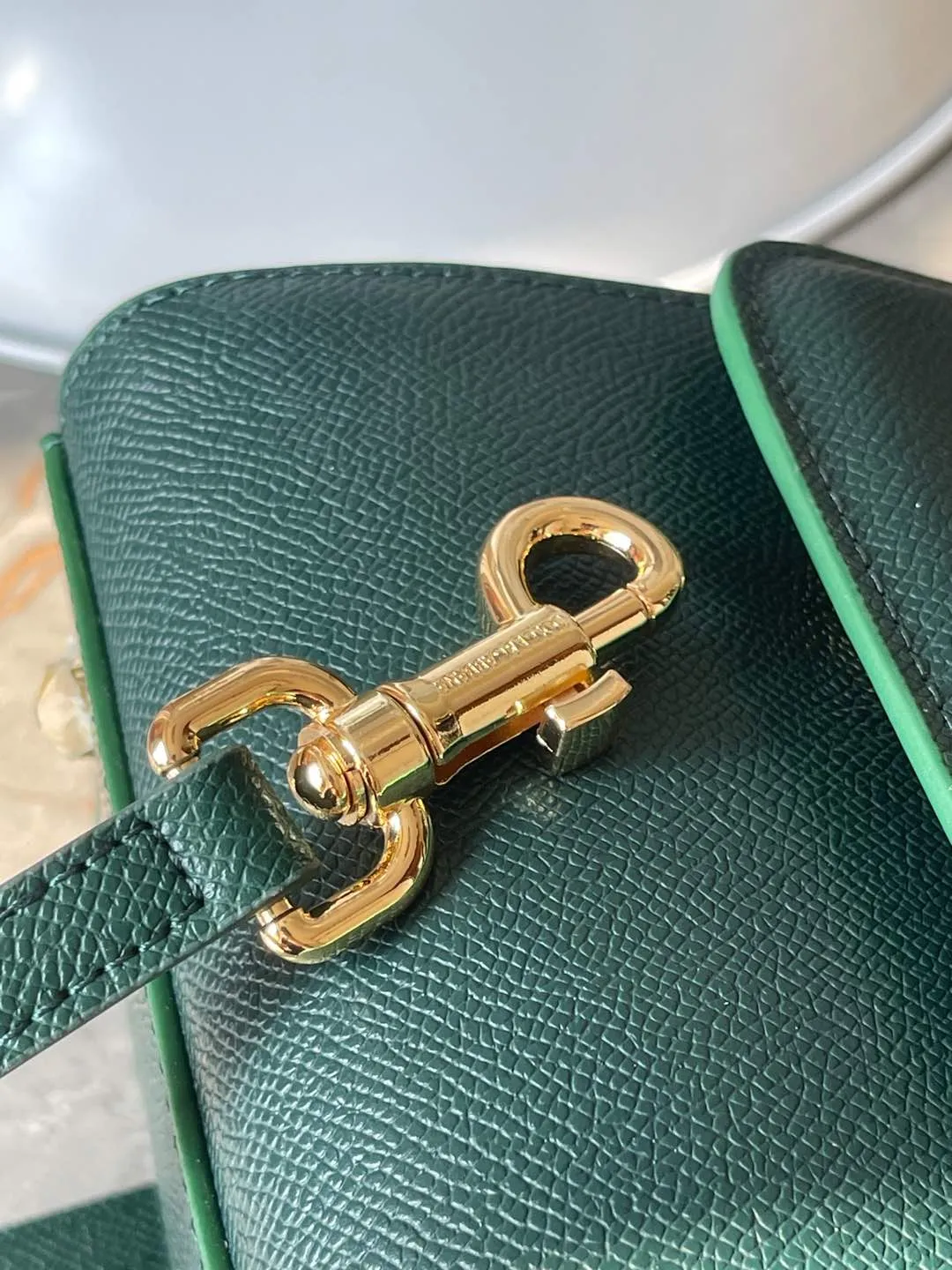 Dolce&Gabbana グリーン斜めがけバッグ - 画像 (6)