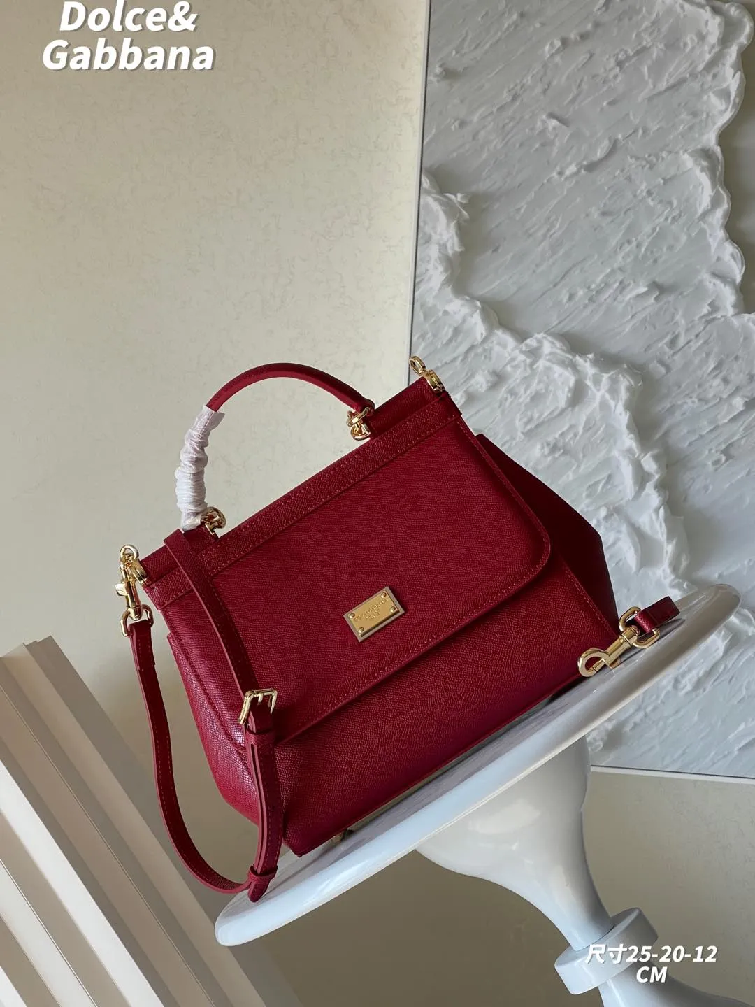 Dolce&Gabbana レッドレザーバッグ