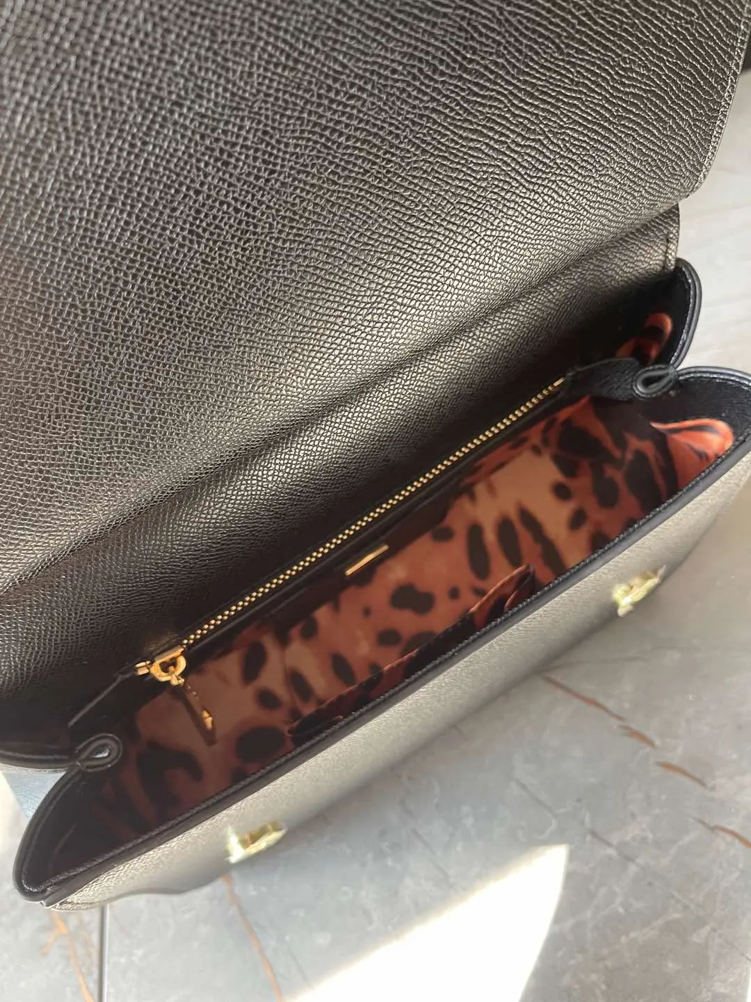 Dolce&Gabbana 2021新款黑色ショルダーバッグ - 画像 (9)