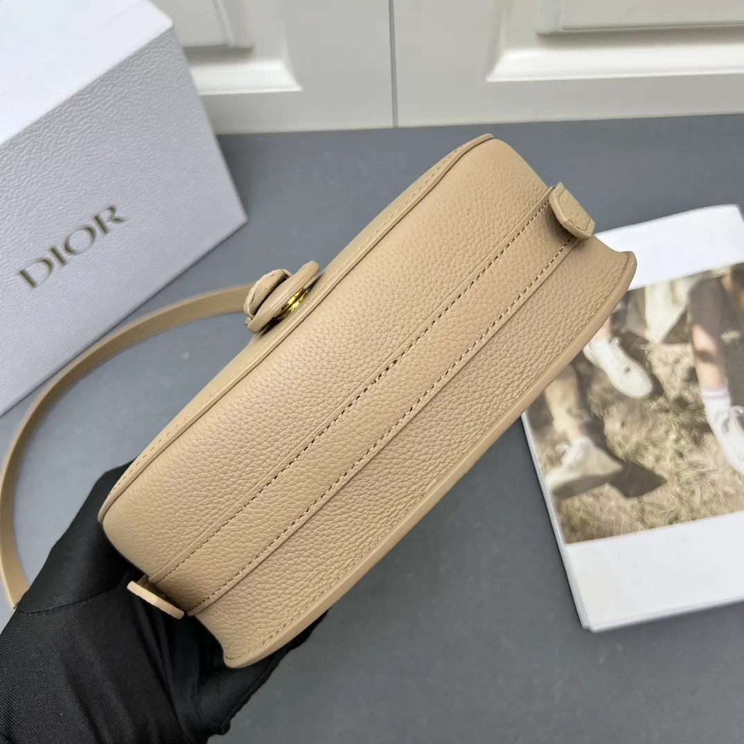 Christian Dior ベージュ 22サイズレトロバッグ - 画像 (8)
