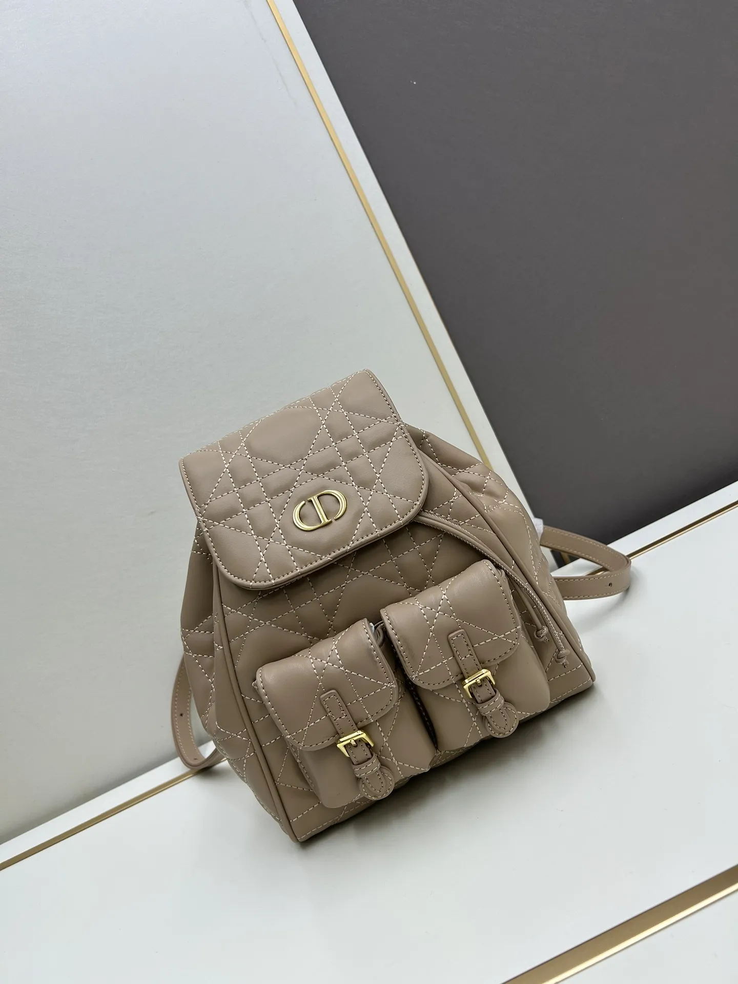 DIORディオル ベージュ カノエライン バックパック - 画像 (3)