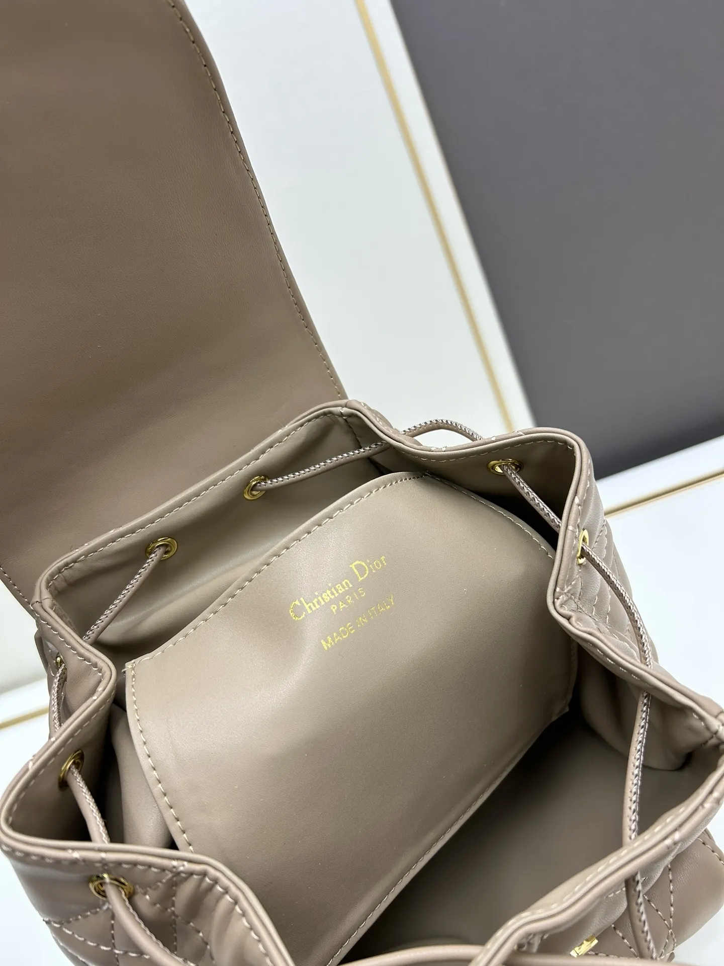 DIORディオル ベージュ カノエライン バックパック - 画像 (10)