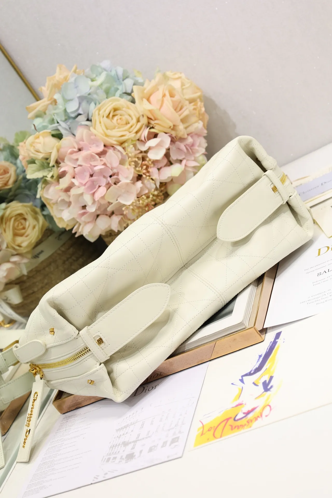 Christian Dior D-Journey ミディアムハンドバッグ ホワイト プレーン - 画像 (8)