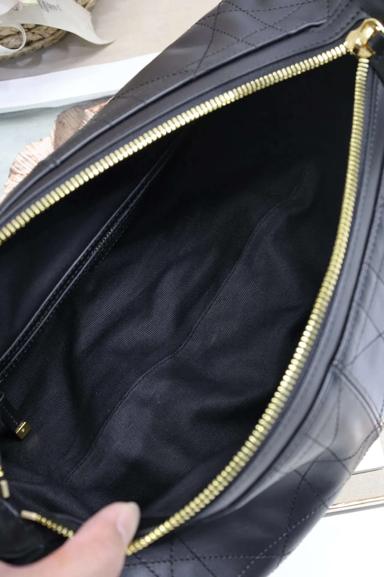 Christian Dior D-Journey 中号手袋 黑色平纹式 - 画像 (8)