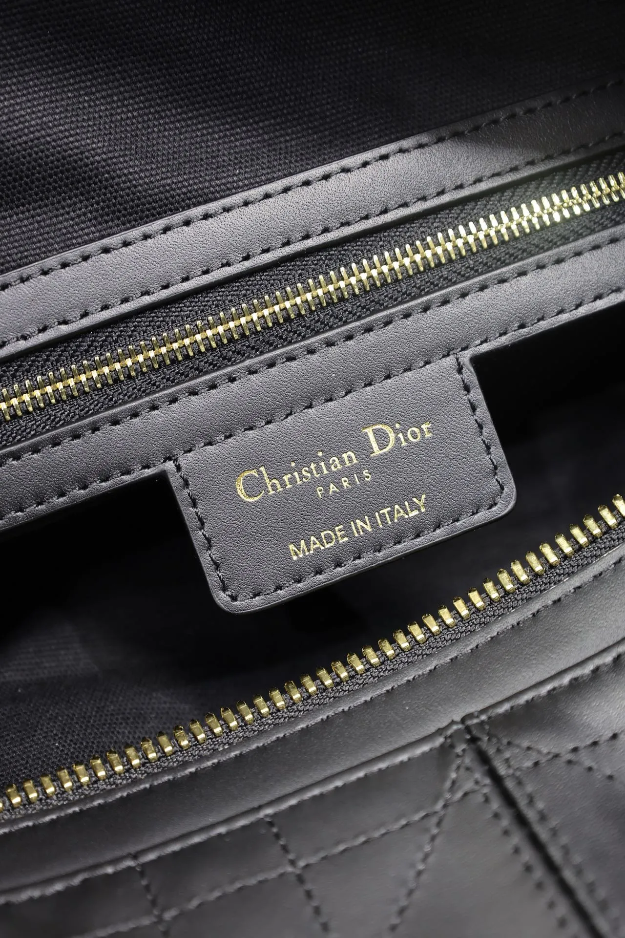 Christian Dior D-Journey 中号手袋 黑色平纹式 - 画像 (9)
