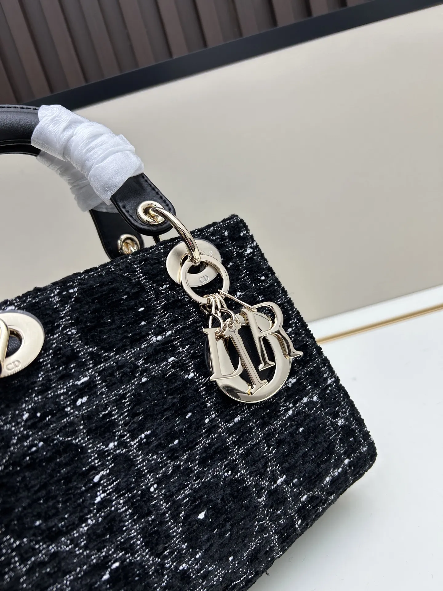 Christian Dior ブラックツイードハンドバッグ2388 - 画像 (5)