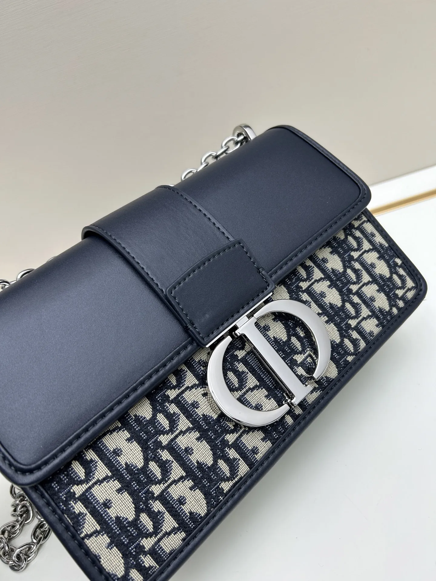 Christian Dior ブラック モンターニュバッグ 大型 - 画像 (5)