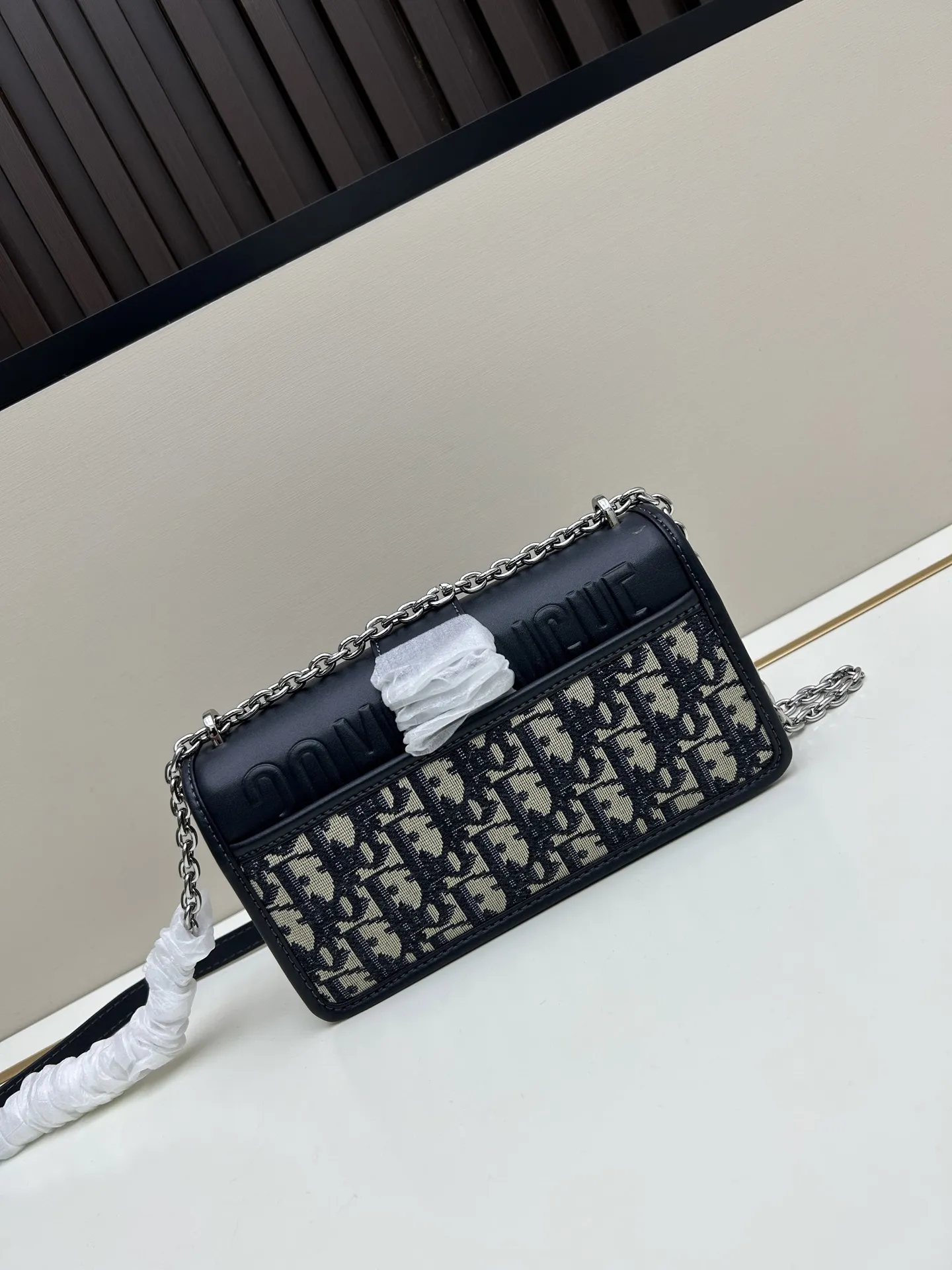 Christian Dior ブルー 小号30 Montaigneバッグ - 画像 (4)