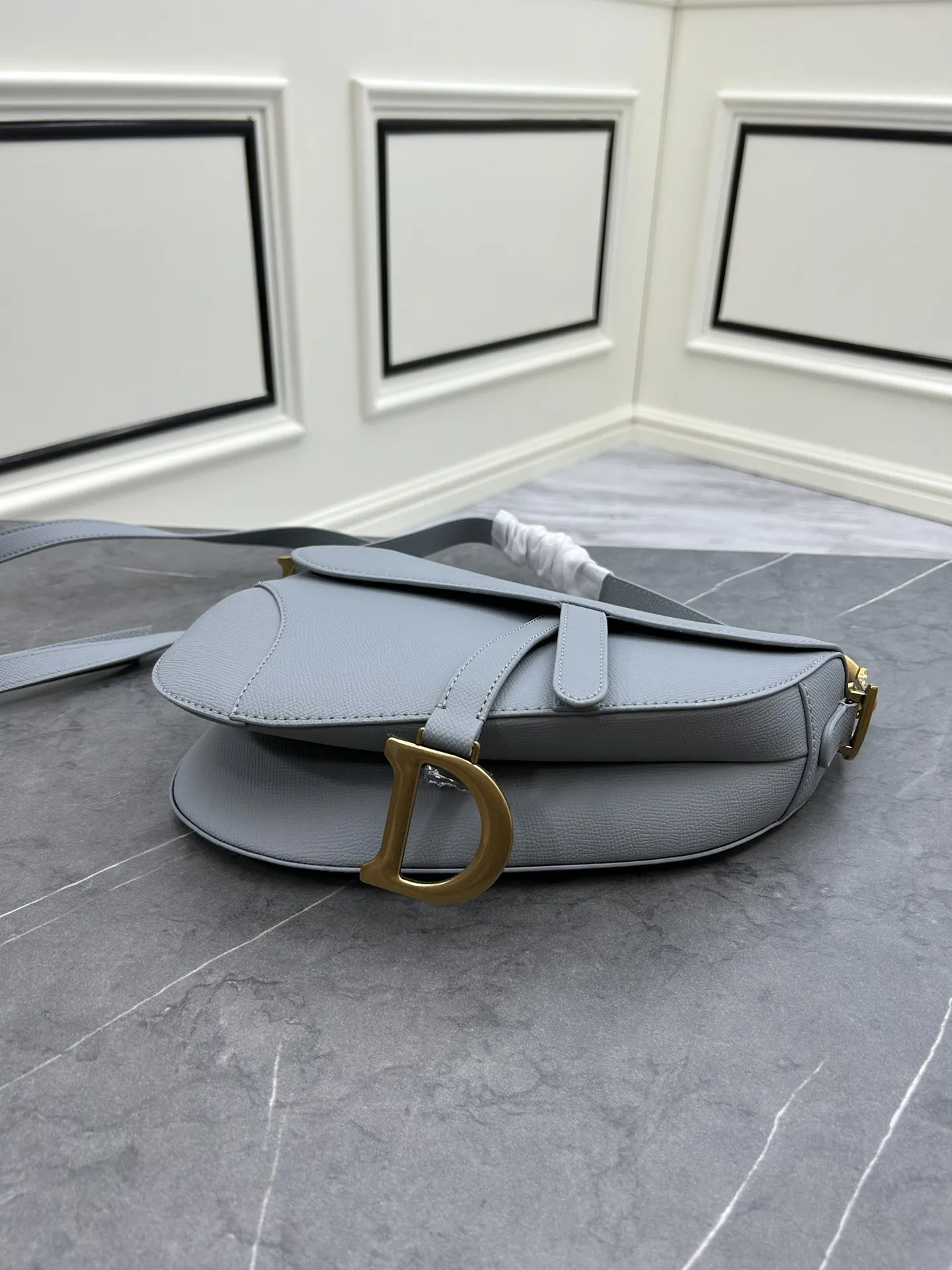 Christian Dior グレー サドルバッグ 細肩ストラップ - 画像 (6)