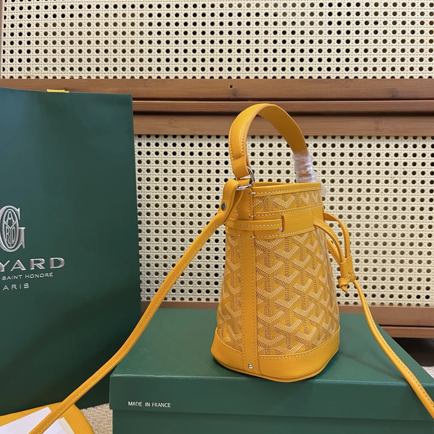 Goyard Petit Flot イエロー ミニバケットバッグ - 画像 (3)