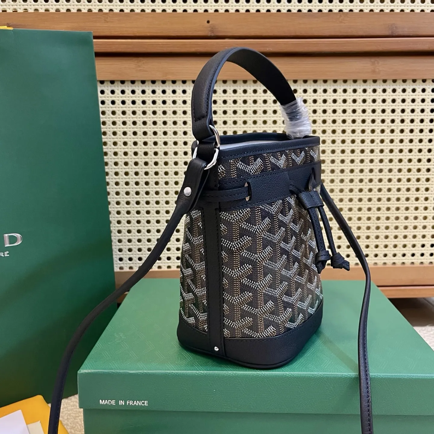 Goyard Petit Flot ブラックミニバケットバッグ - 画像 (3)