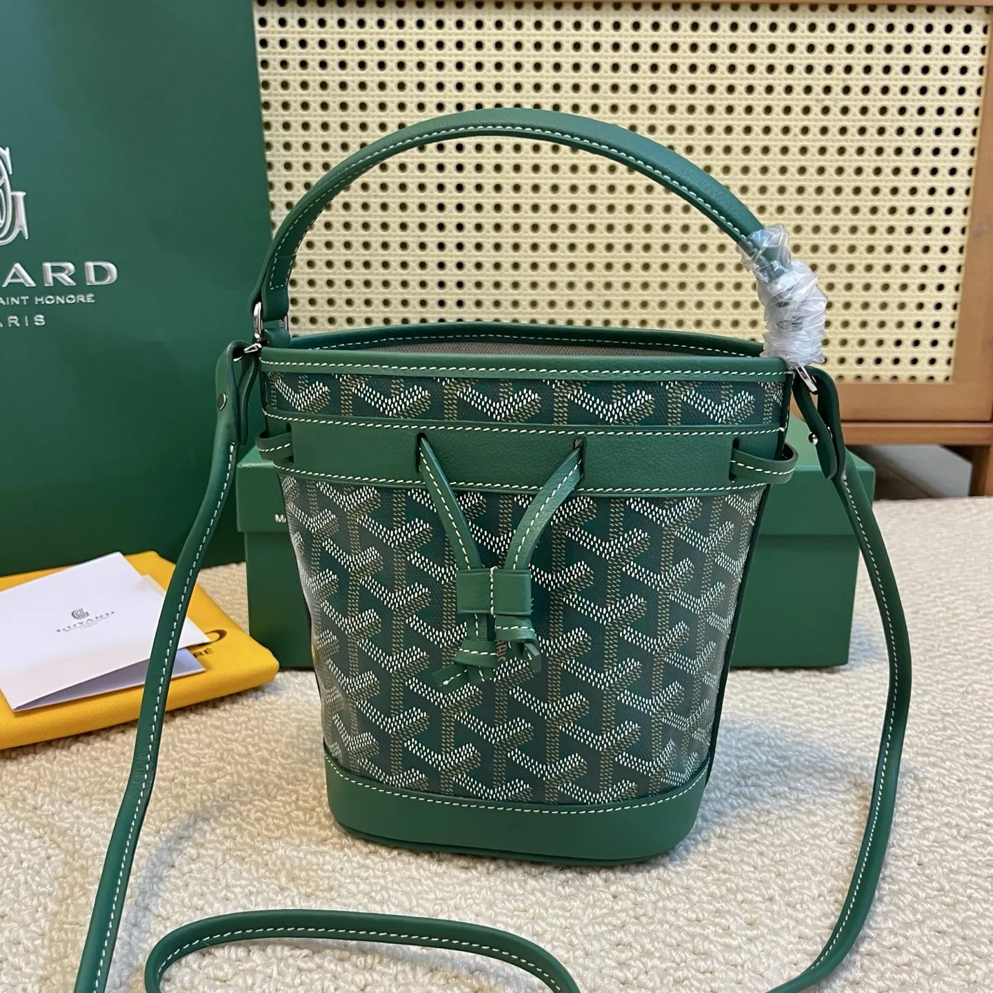 Goyard Petit Flot グリーン ミニバケットバッグ - 画像 (7)