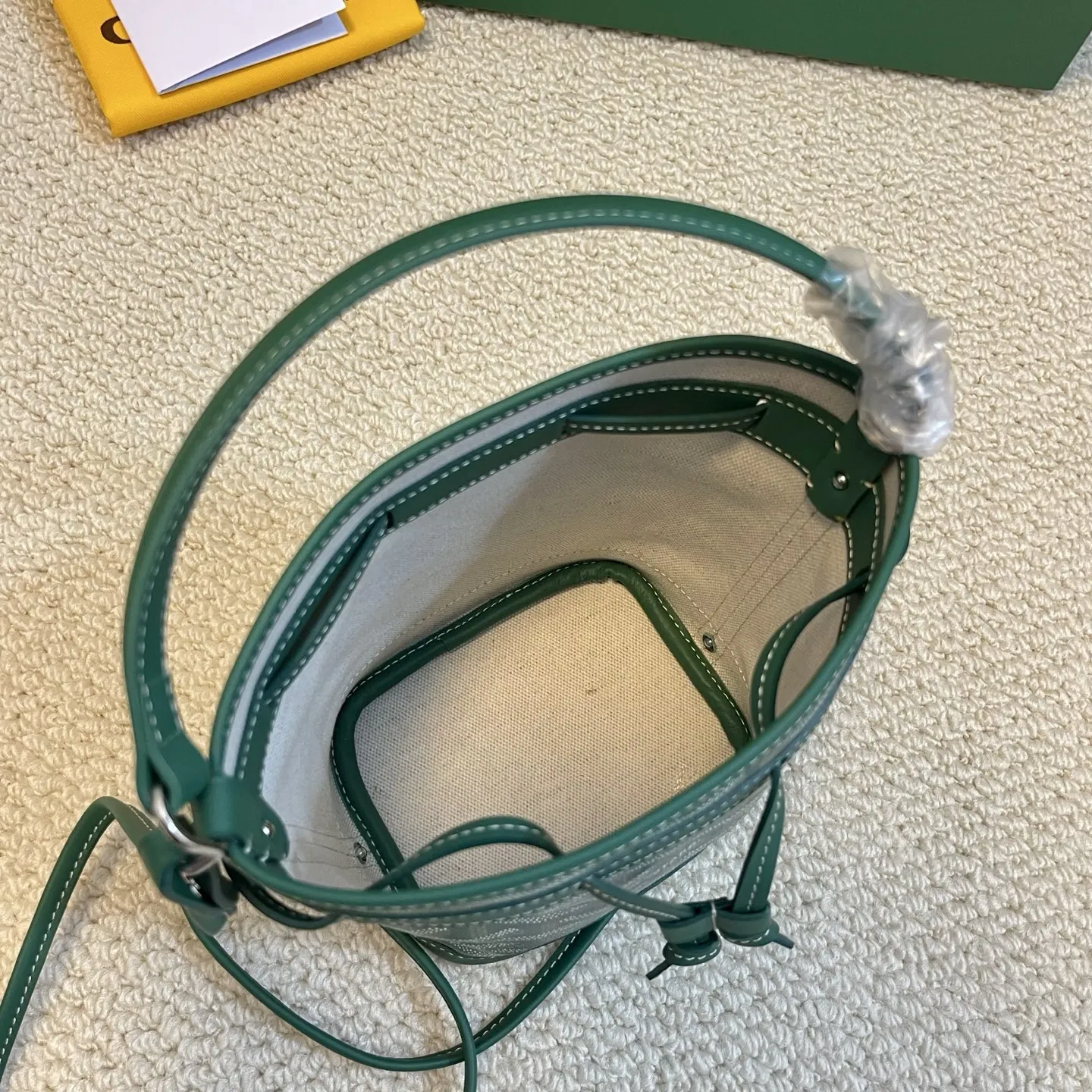 Goyard Petit Flot グリーン ミニバケットバッグ - 画像 (9)