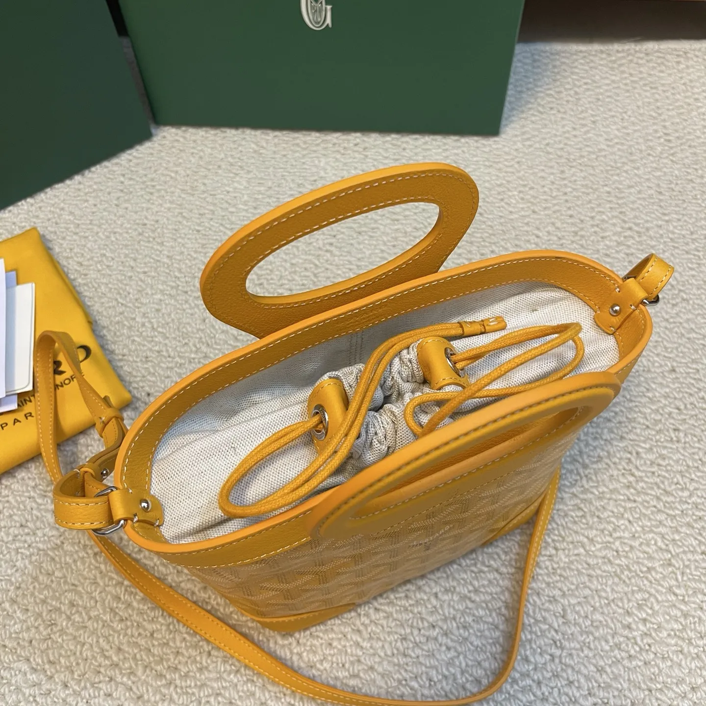 Goyard Beluga mini イエロー バスケット型バッグ - 画像 (7)