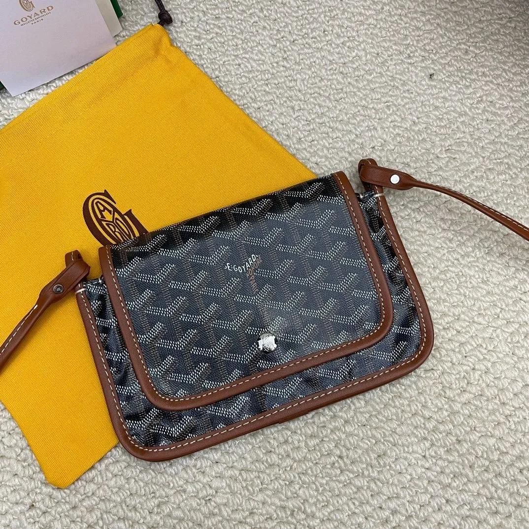 Goyard グレー 三層ポーチバッグ - 画像 (3)