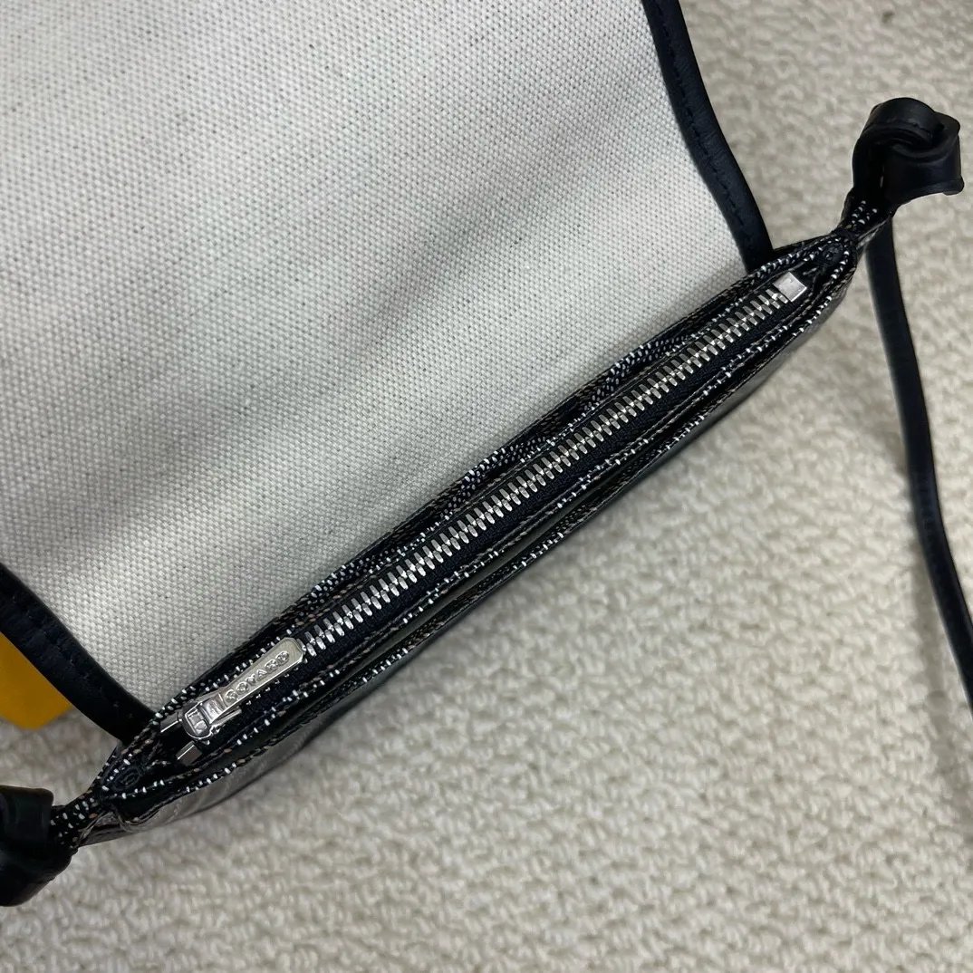 Goyard グレー 3層ポーチバッグ - 画像 (8)