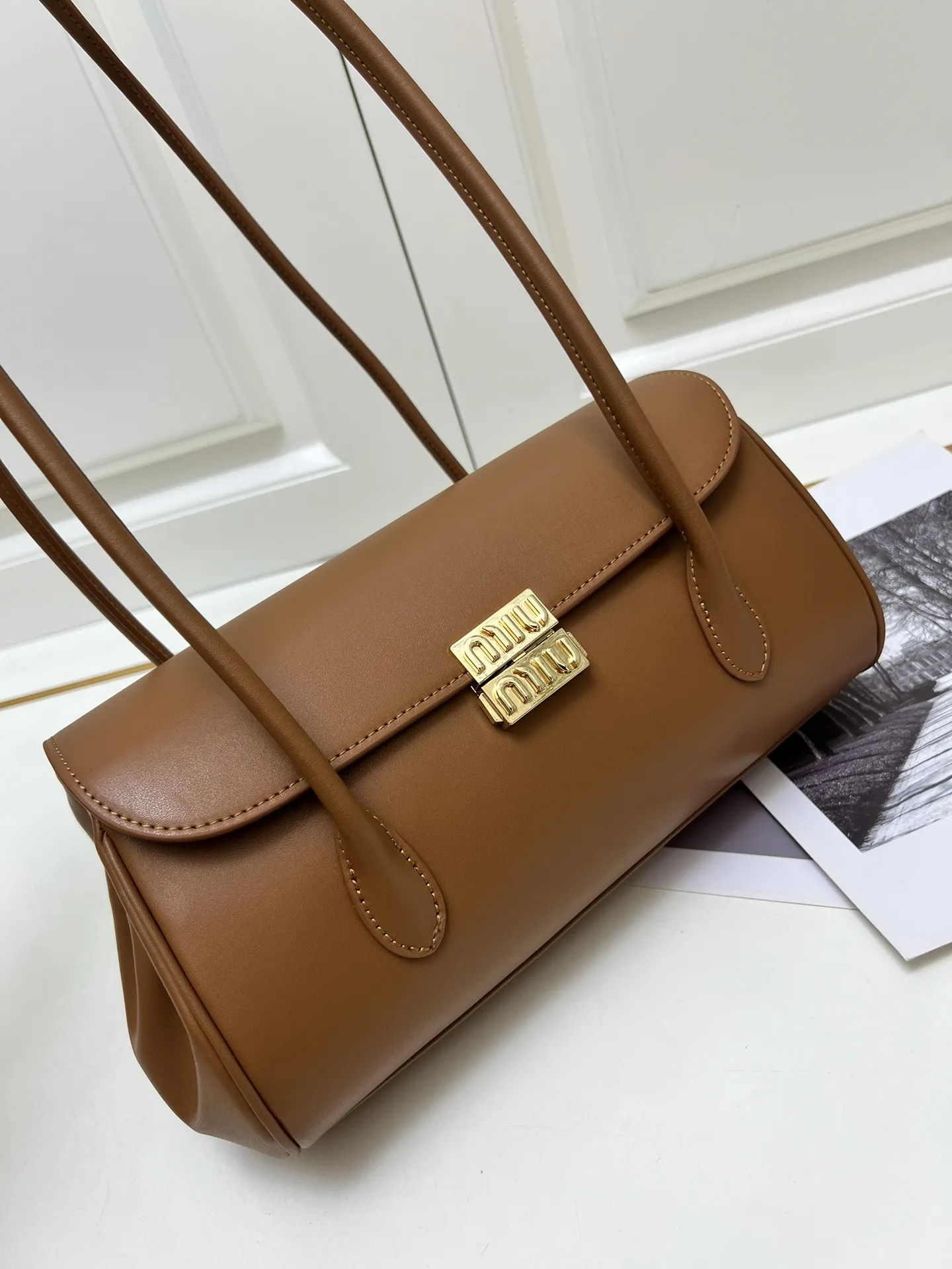 MiuMiu缪缪 茶色 鞄