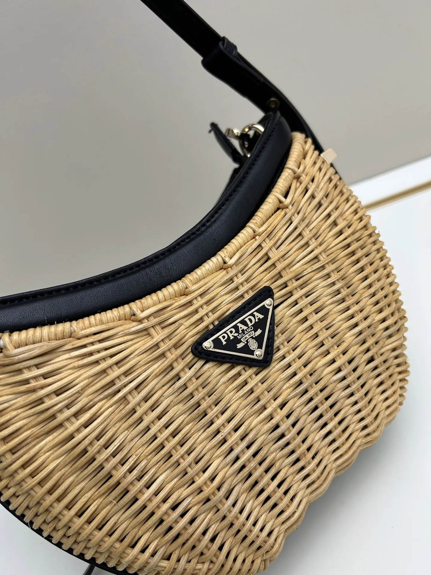 PRADA編み風バッグブラックビーチスタイル2528 - 画像 (5)