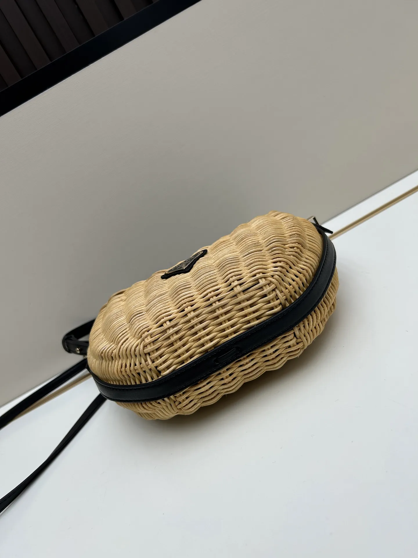 PRADA編み風バッグブラックビーチスタイル2528 - 画像 (6)