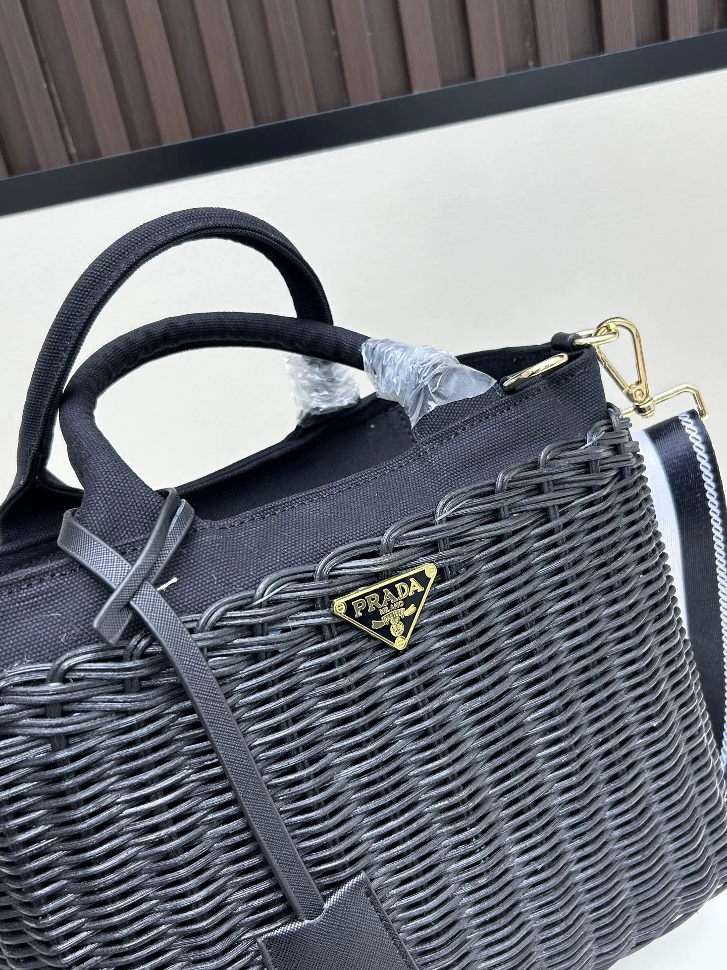 Prada黒色リゾートスタイルバッグ2530 - 画像 (5)