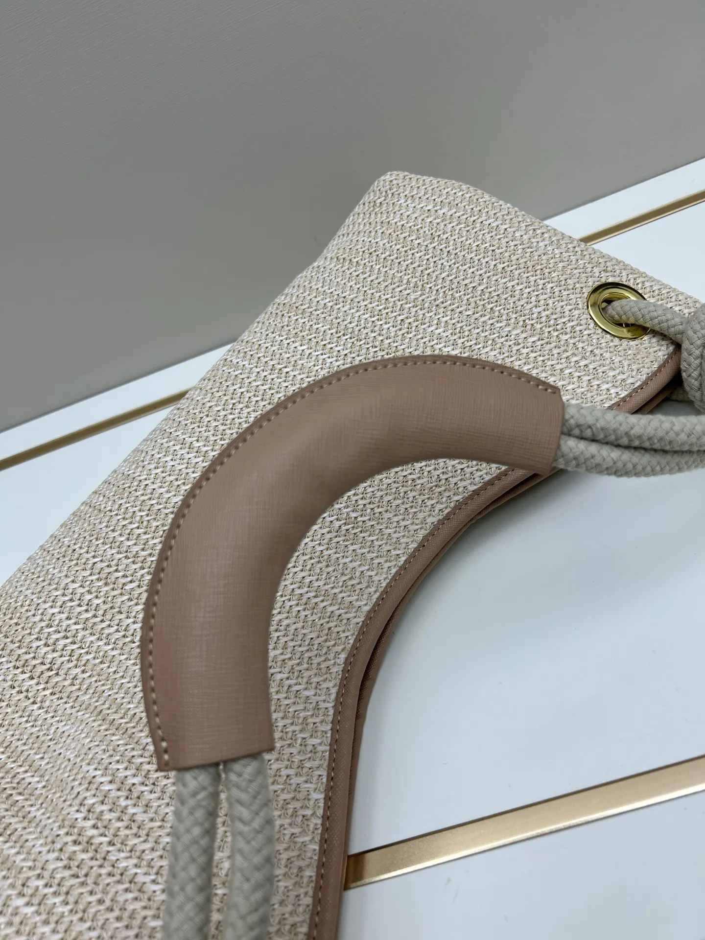 プラダ マリナー再生ナイロントートバッグ ベージュ - 画像 (6)