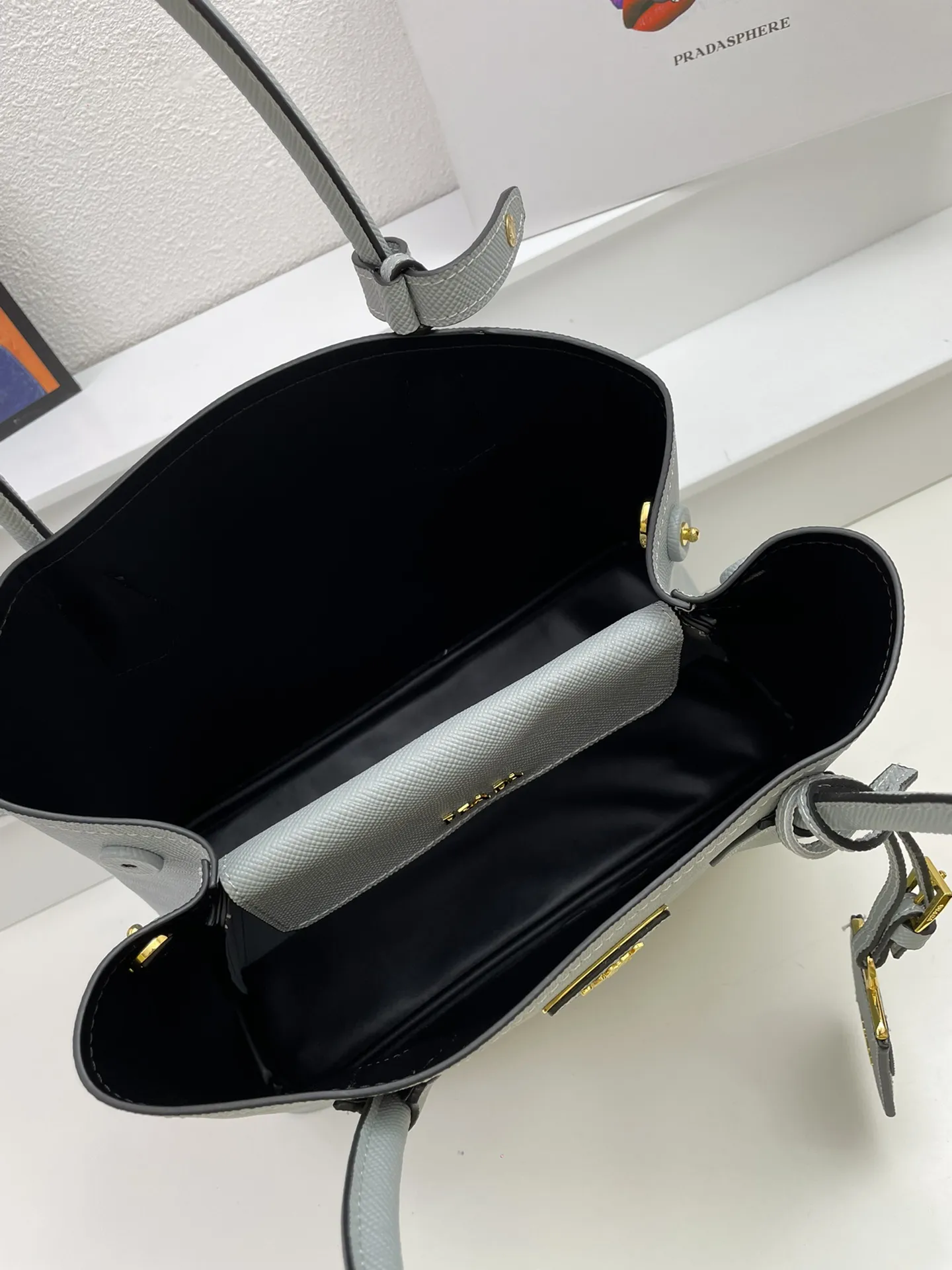 プラダ グレー クロスグレイン ショッピングバッグ - 画像 (8)