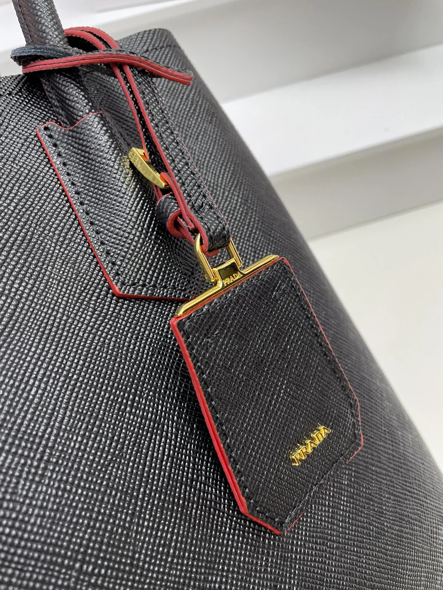 プラダ 2756# ブラック クロス柄ショルダーバッグ - 画像 (7)