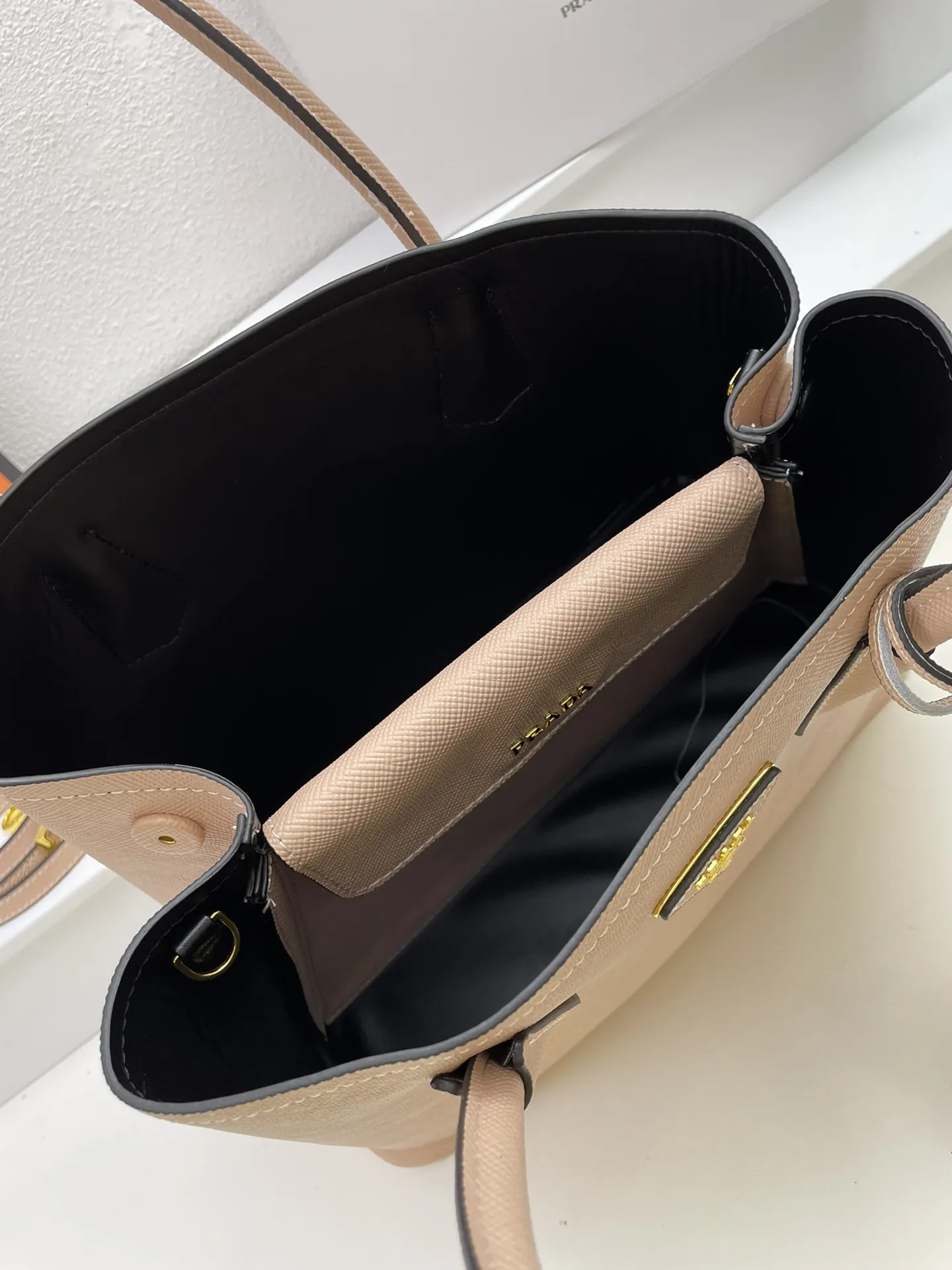 プラダ 2756# ベージュ クロスグレイン ショルダーバッグ - 画像 (9)