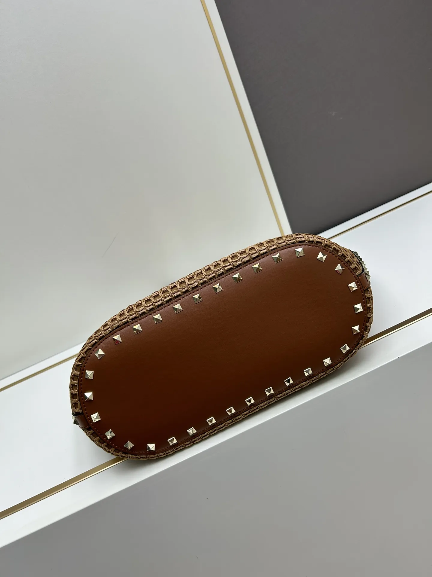 Valentino華倫天奴ラフィアショッピングバッグブラウン - 画像 (6)