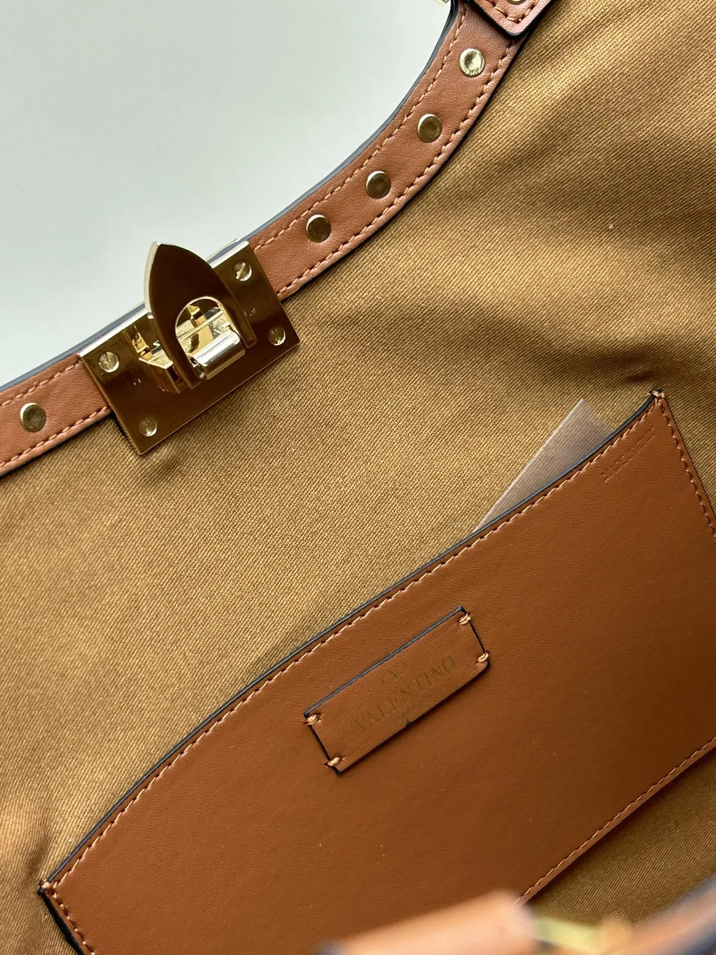 Valentino華倫天奴ラフィアショッピングバッグブラウン - 画像 (9)