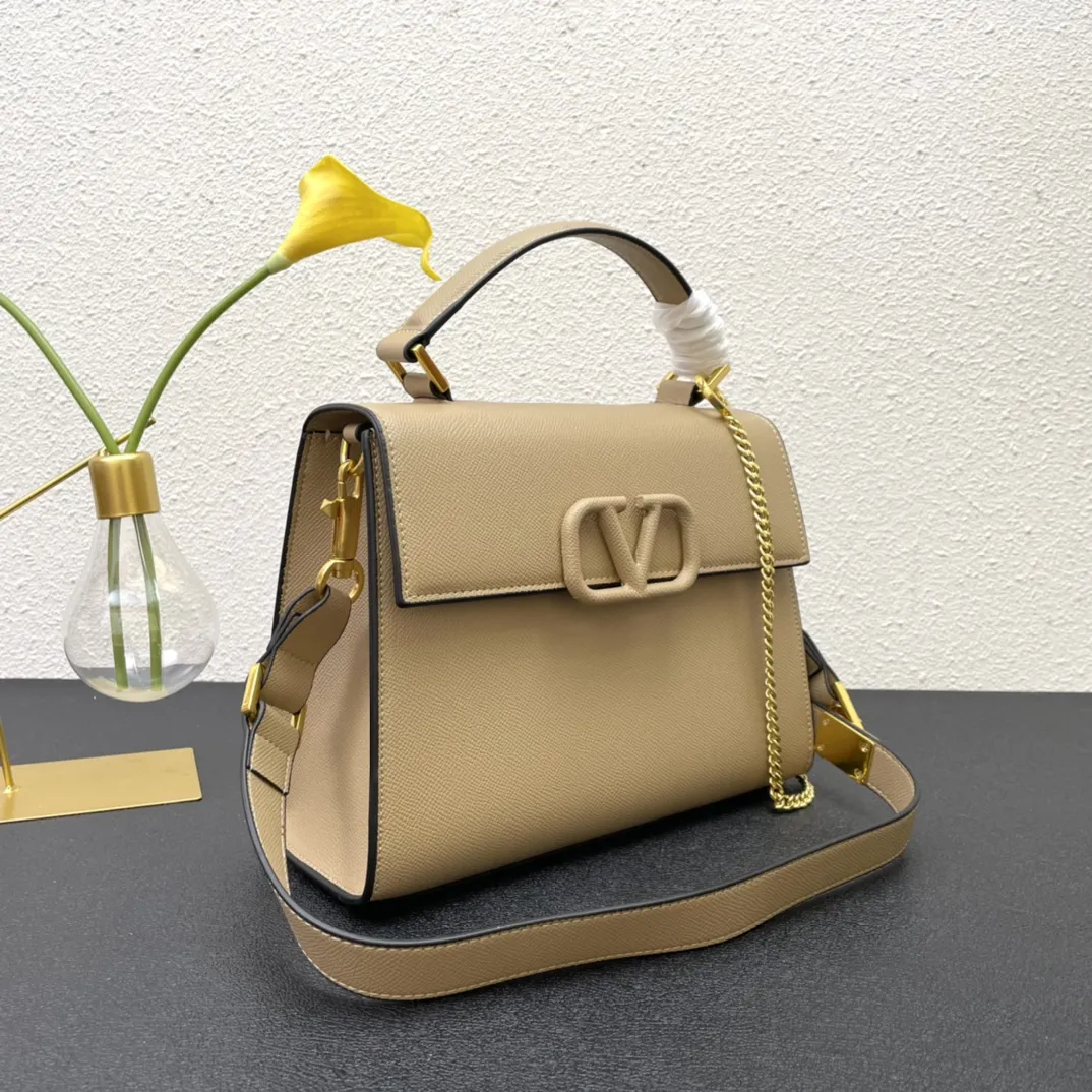 Valentino Garavani VSLING ベージュ ショルダーバッグ - 画像 (3)