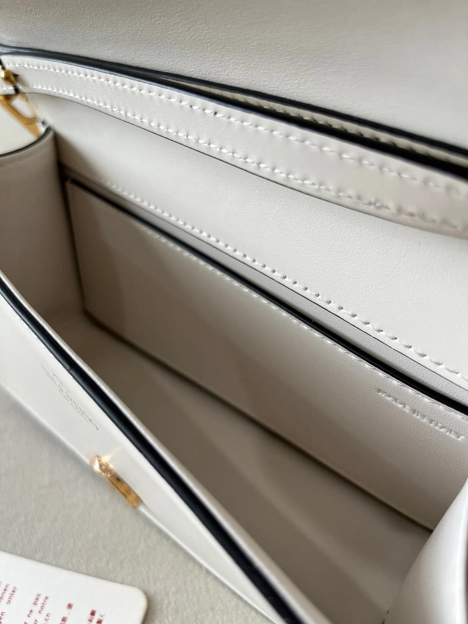 Valentino 白小牛皮ハンドバッグ - 画像 (9)