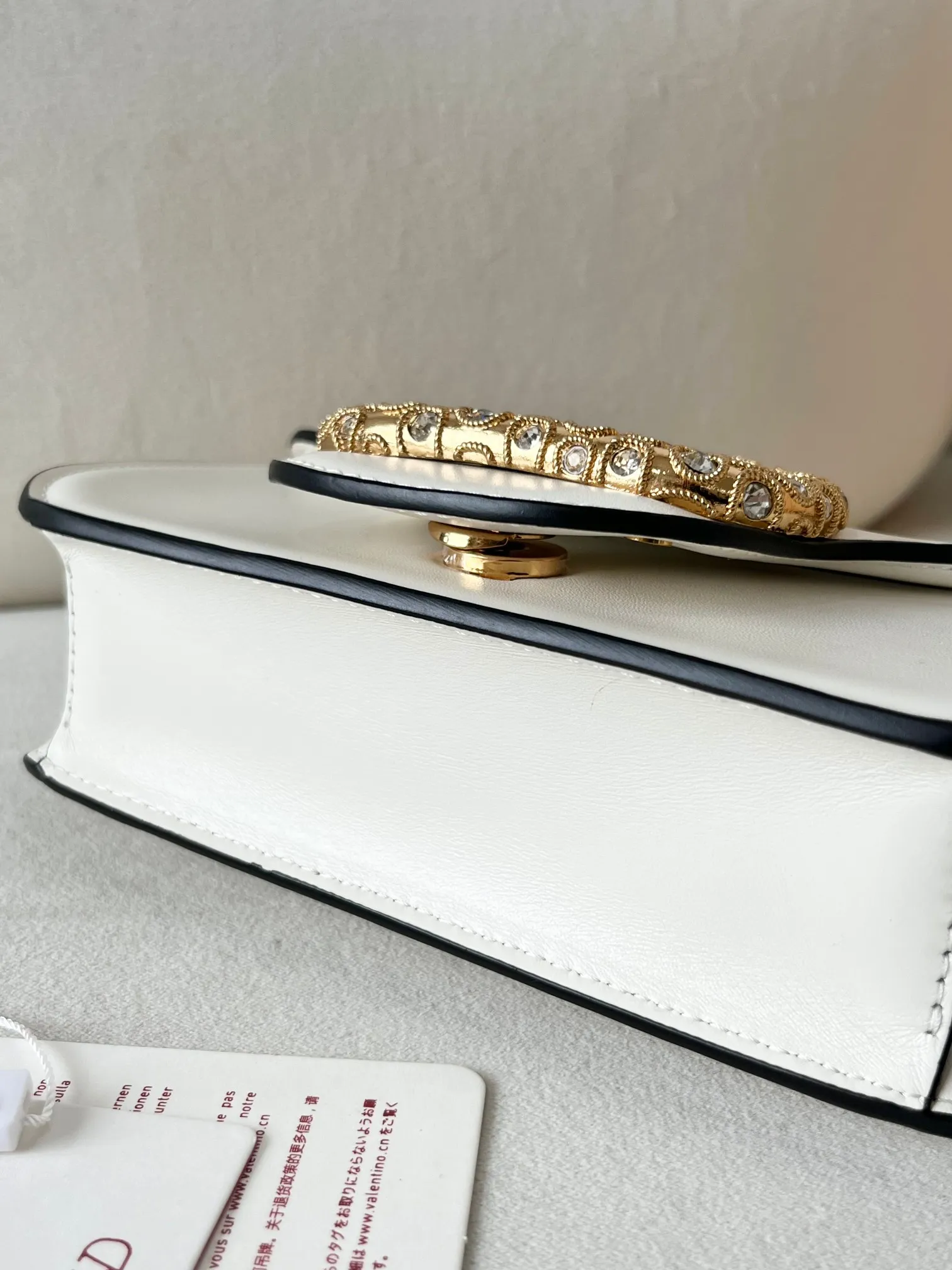 Valentino 白小牛皮ハンドバッグ - 画像 (10)