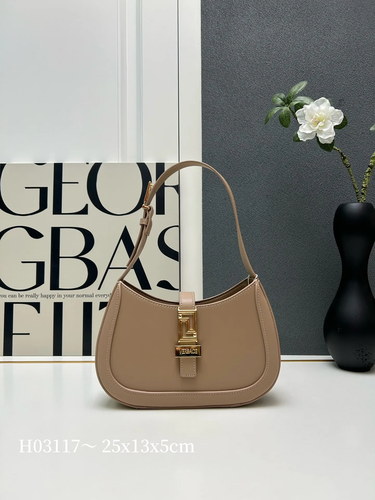 VERSACE 腋下包 ブルー レザー H03117 - 画像 (6)