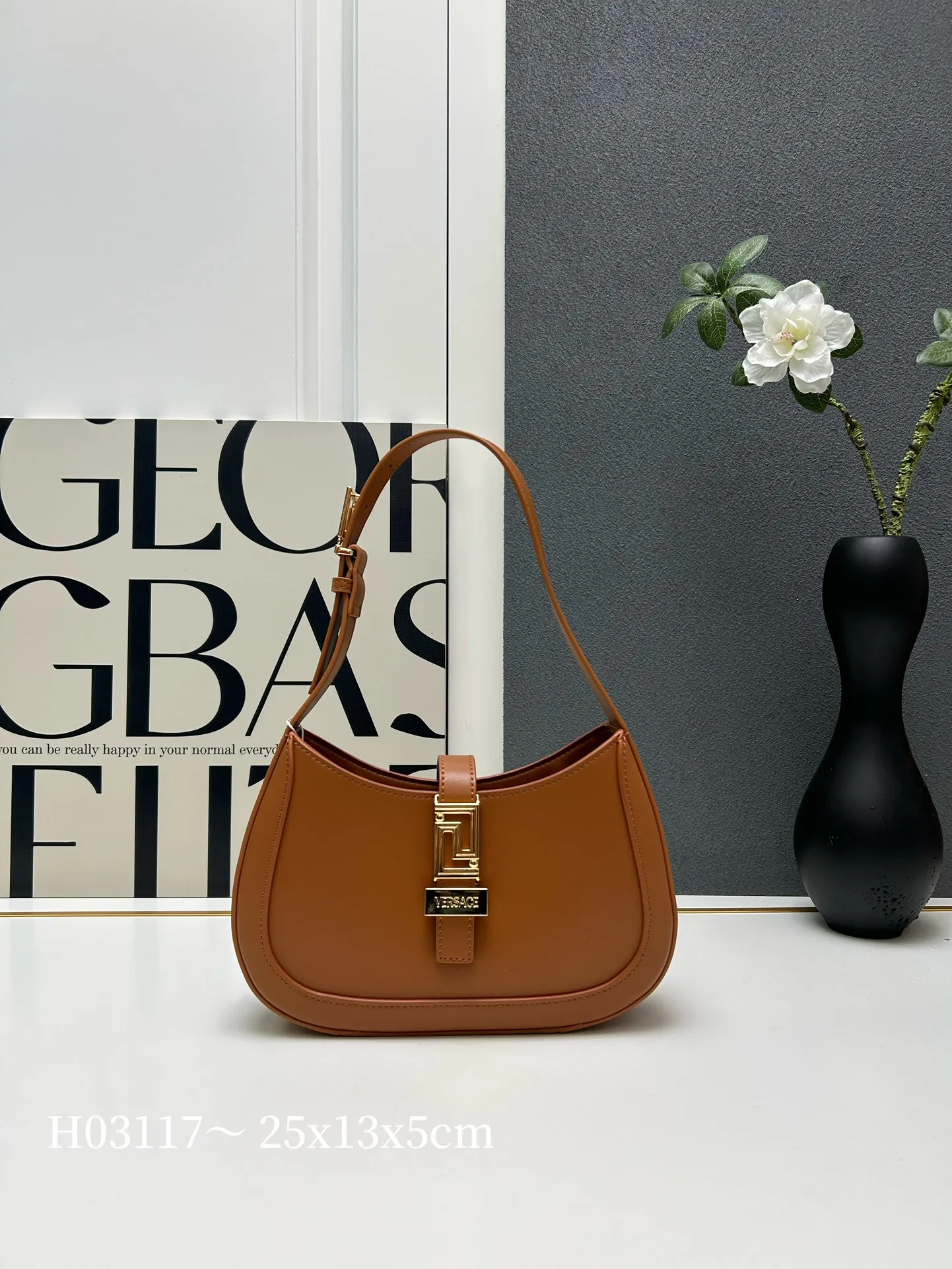 VERSACE 腋下包 ブルー レザー H03117 - 画像 (7)