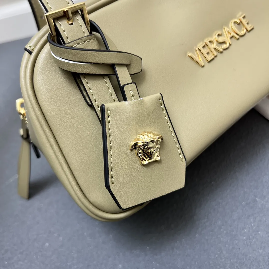 VERSACE オリーブグリーン レディース腋下バッグ - 画像 (6)