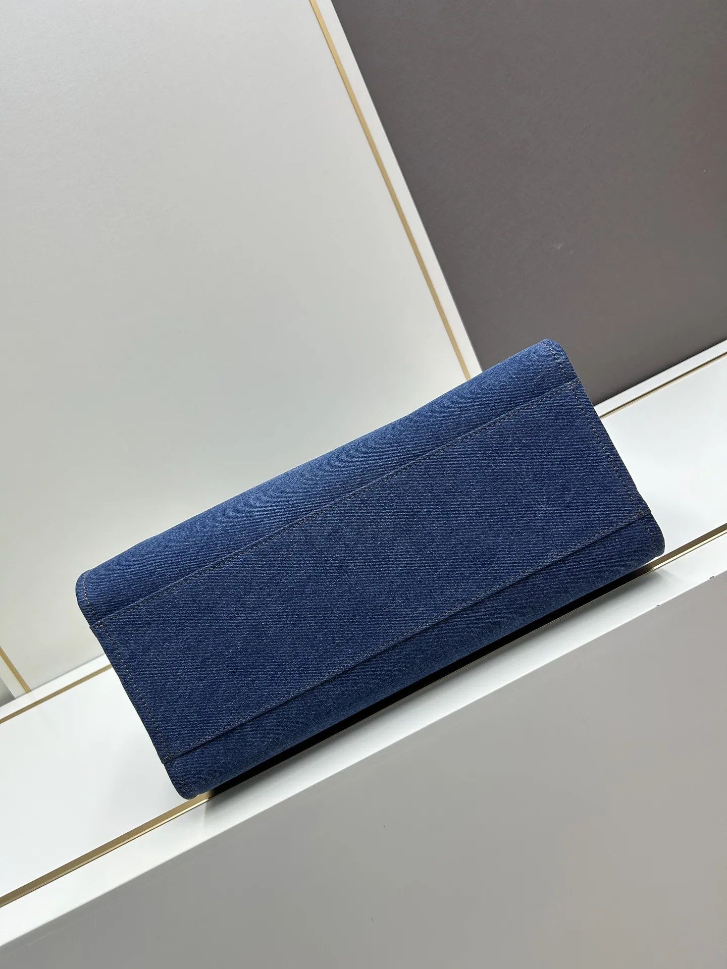 Versace 2023新作デニムトートバッグ ブルー - 画像 (6)