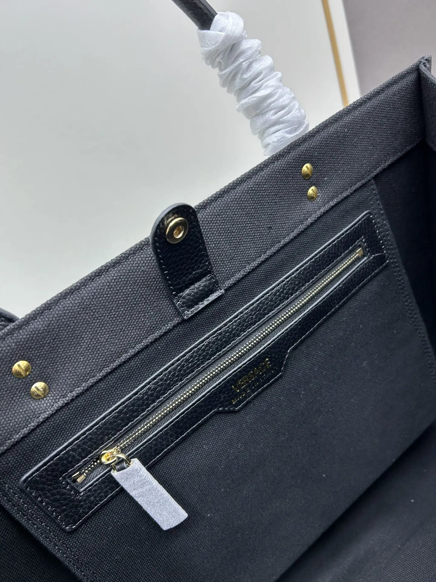 Versace ブラックデニムトートバッグ2023新作 - 画像 (9)